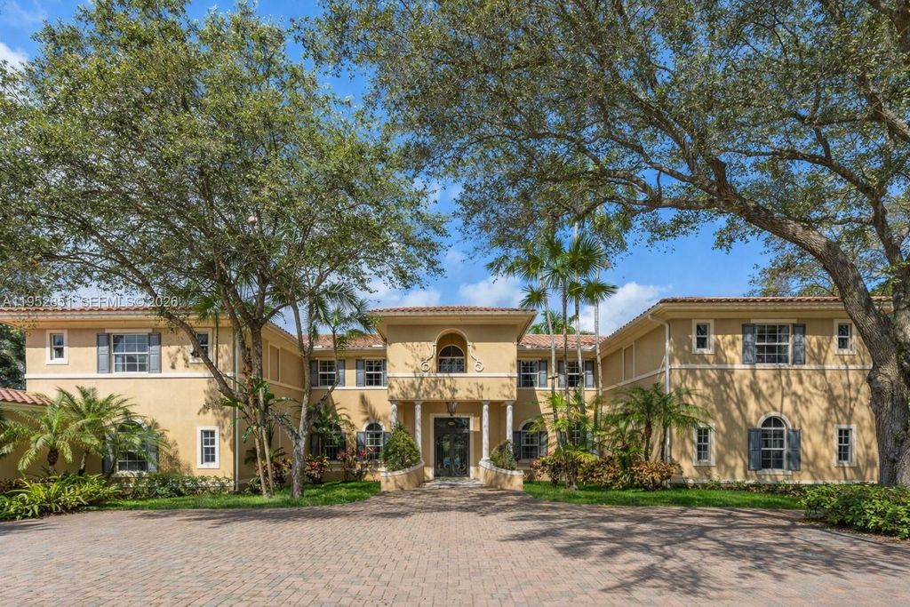 Mediterranean Estate Pinecrest